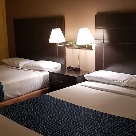Alexander House Motel Park River Εξωτερικό φωτογραφία