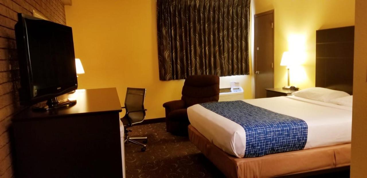 Alexander House Motel Park River Εξωτερικό φωτογραφία